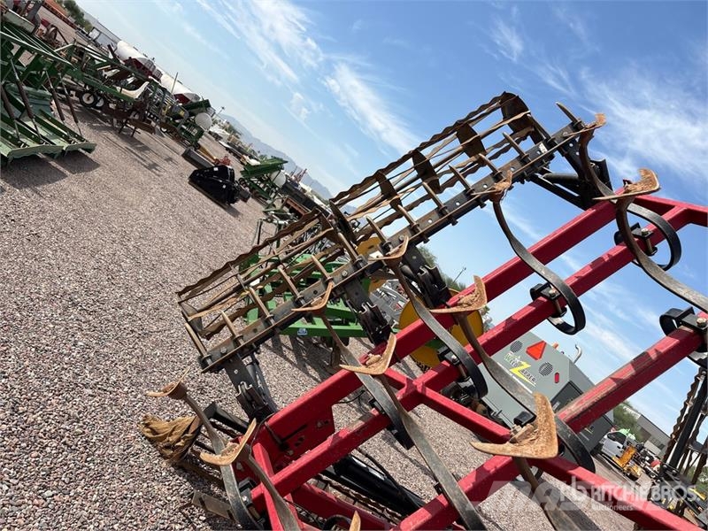  Perfecta 304 in 3-Point 14 Fieldcult Cultivator Культиватори
