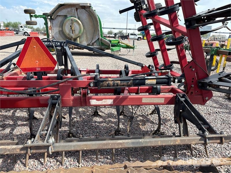  Perfecta 304 in 3-Point 14 Fieldcult Cultivator Культиватори
