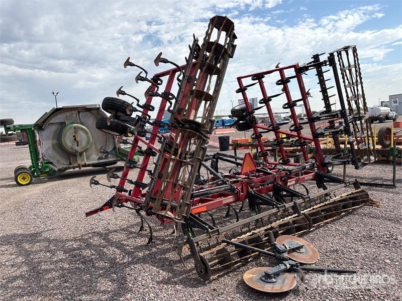  Perfecta 304 in 3-Point 14 Fieldcult Cultivator Культиватори