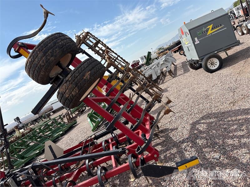  Perfecta 304 in 3-Point 14 Fieldcult Cultivator Культиватори