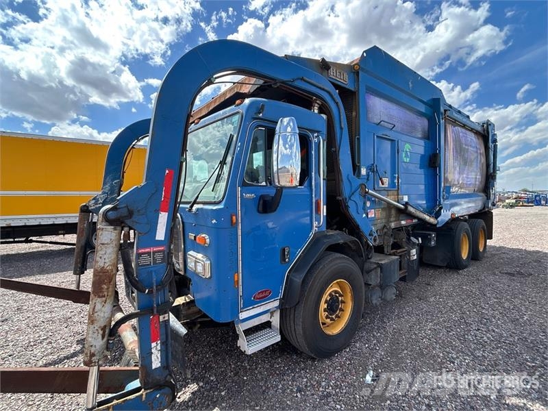 Peterbilt 320 Smetiarske vozidlá