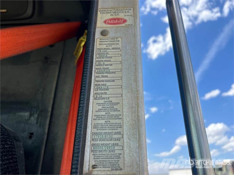 Peterbilt 320 Smetiarske vozidlá