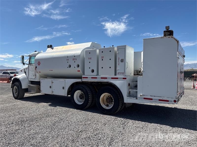 Peterbilt 330 6x4 Fuel and Lube Truck Tovornjaki cisterne