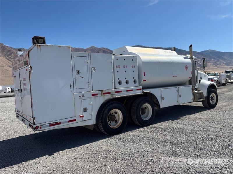 Peterbilt 330 6x4 Fuel and Lube Truck Tovornjaki cisterne
