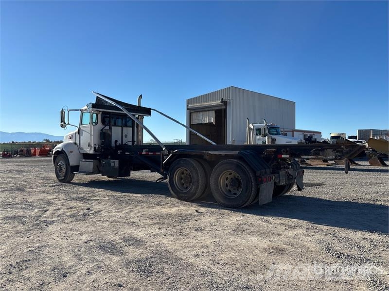 Peterbilt 335 Kipplader
