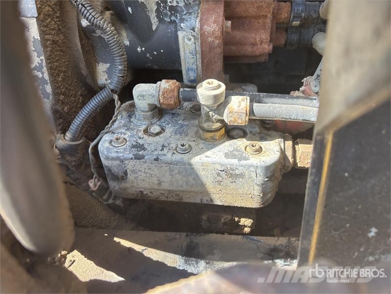 Peterbilt 335 Vesisäiliöautot