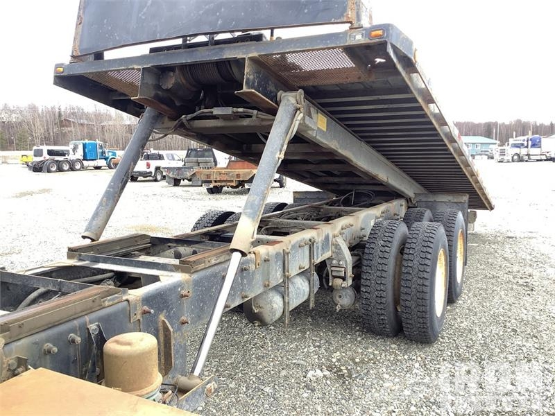 Peterbilt 335 Hinausautot