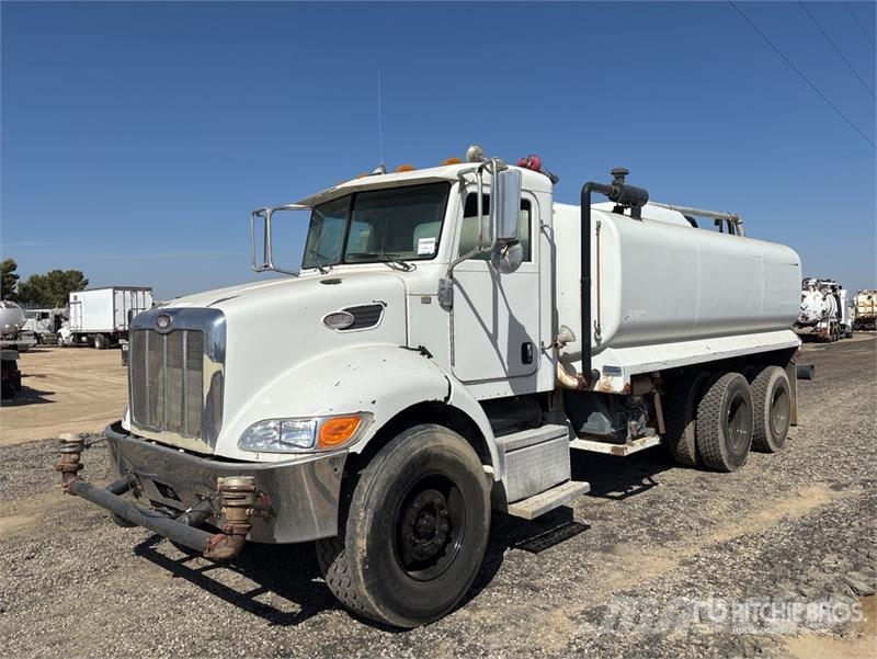 Peterbilt 335 Vesisäiliöautot