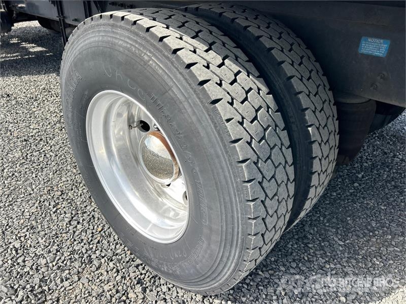 Peterbilt 337 Sanduk kamioni