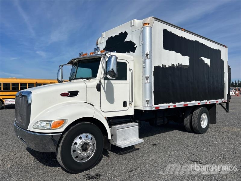 Peterbilt 337 Sanduk kamioni