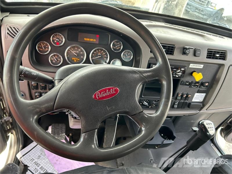 Peterbilt 337 Komunální / Multi-užitková vozidla