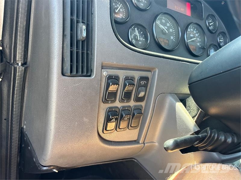 Peterbilt 337 Prime Movers