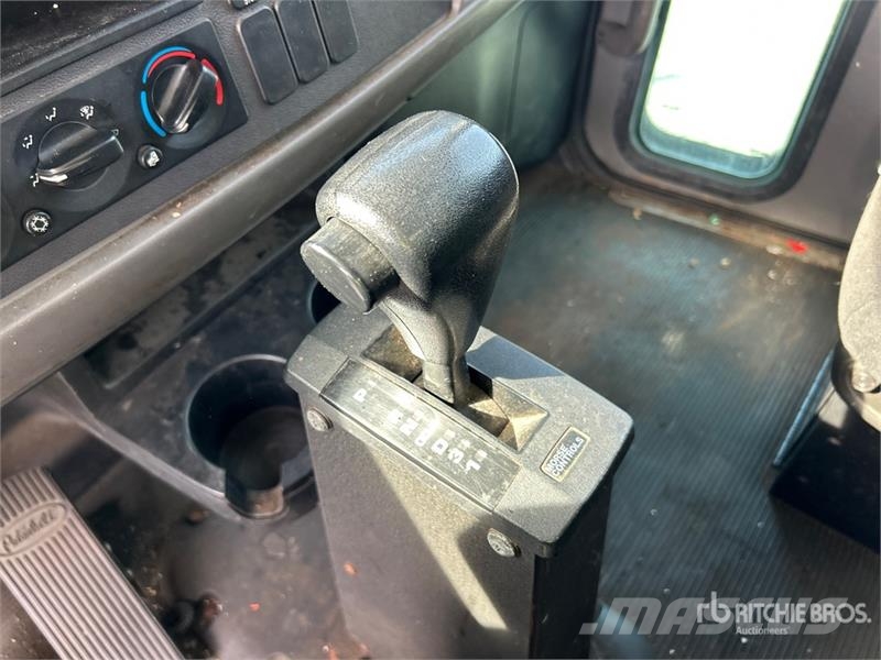 Peterbilt 337 Sanduk kamioni