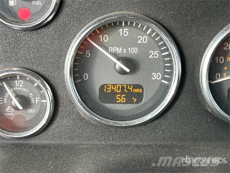 Peterbilt 337 Komunální / Multi-užitková vozidla