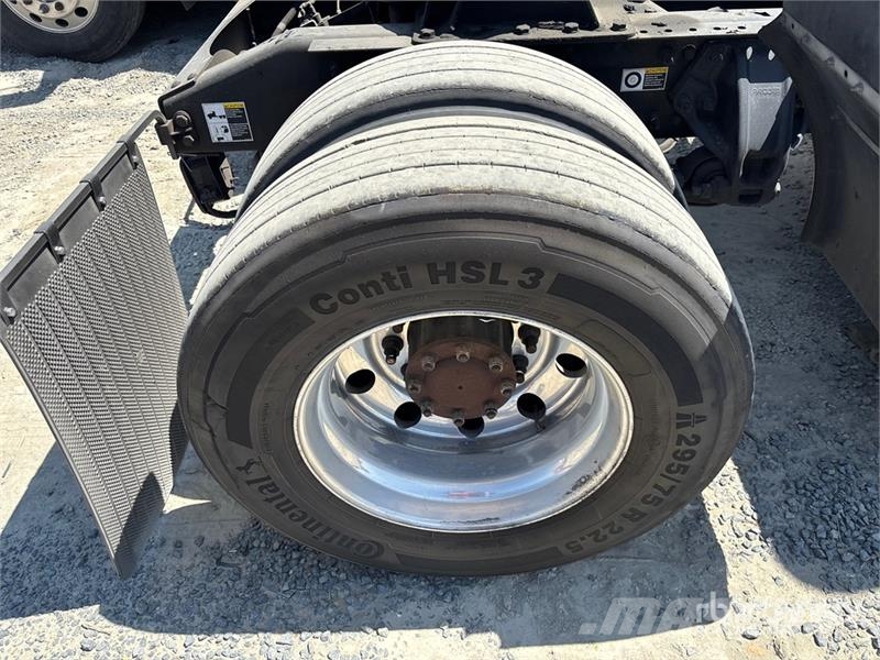Peterbilt 337 Camiones tractor