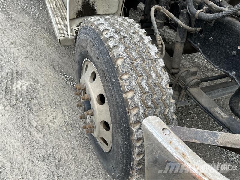 Peterbilt 337 Komunální / Multi-užitková vozidla