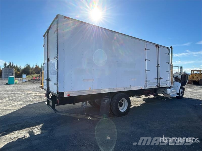 Peterbilt 337 Camion cassonati