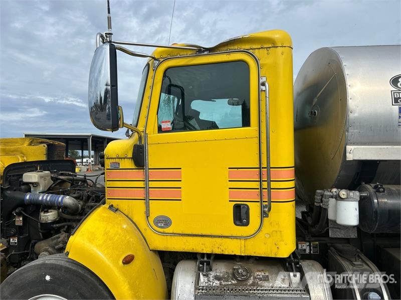 Peterbilt 337 Грузовики-цистерны