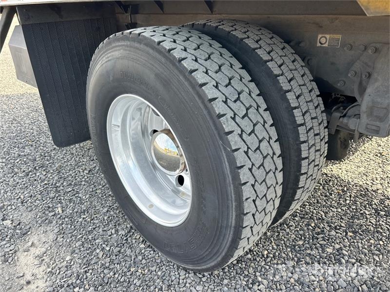 Peterbilt 337 Sanduk kamioni
