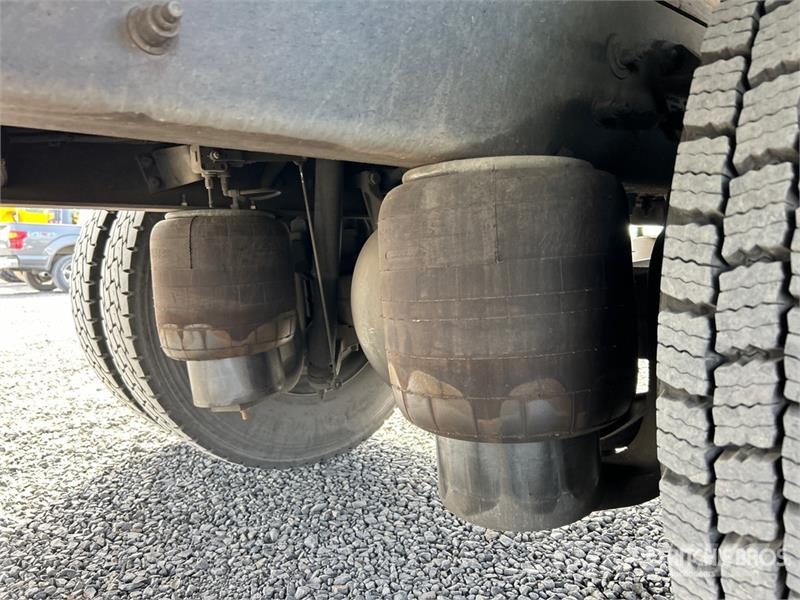 Peterbilt 337 Sanduk kamioni
