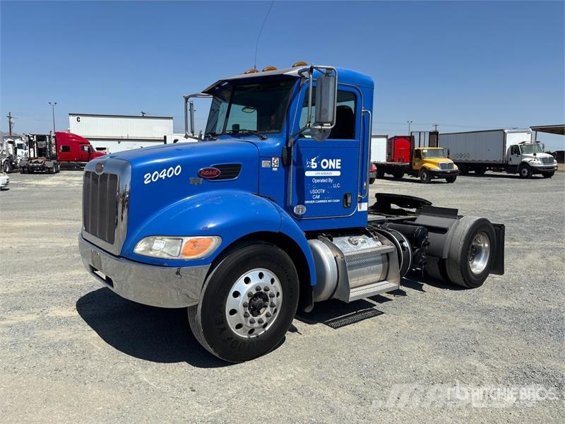 Peterbilt 337 Camiones tractor