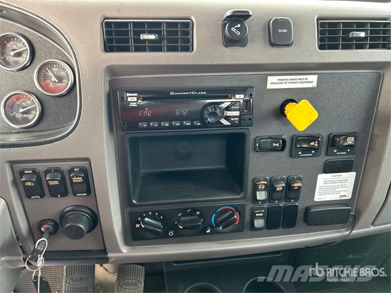Peterbilt 337 Komunální / Multi-užitková vozidla