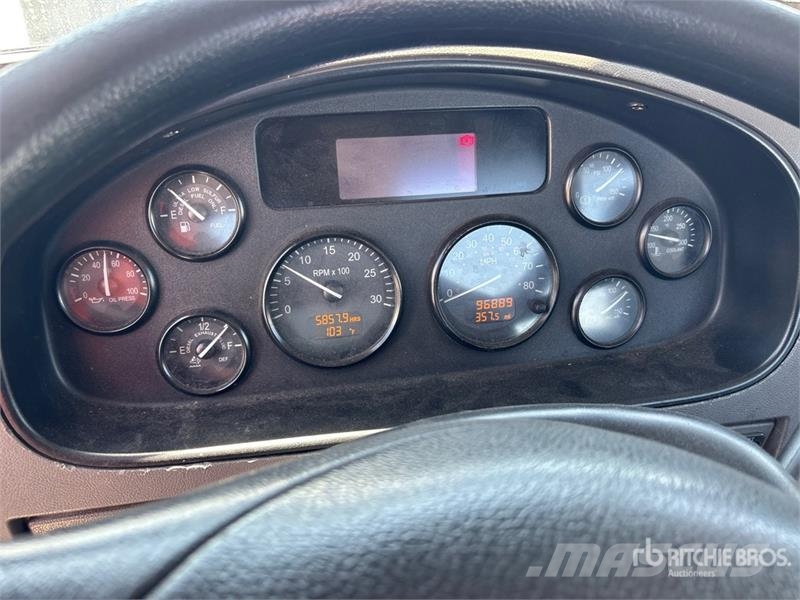 Peterbilt 337 Camiones tractor