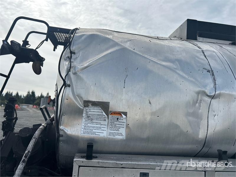Peterbilt 337 Грузовики-цистерны