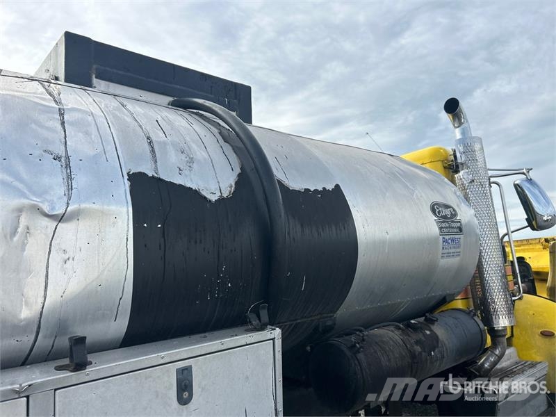 Peterbilt 337 Грузовики-цистерны