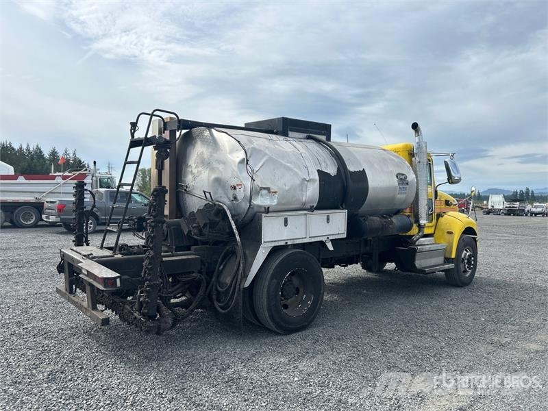 Peterbilt 337 Грузовики-цистерны