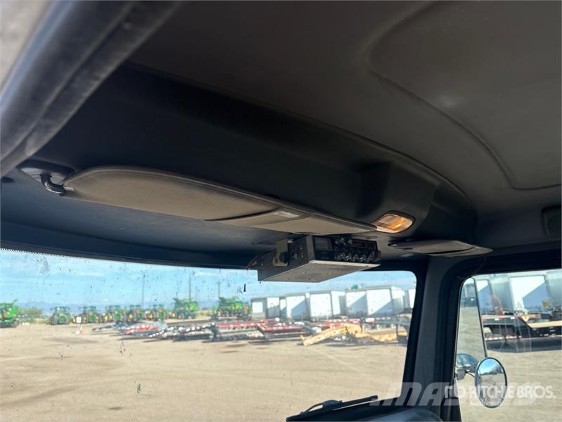 Peterbilt 337 4x2 Hot Oil Truck Procesapparatuur en machines