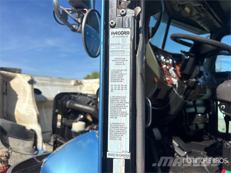 Peterbilt 340 Water bowser