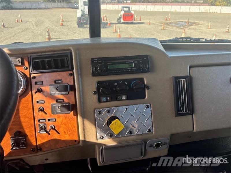 Peterbilt 340 Water bowser