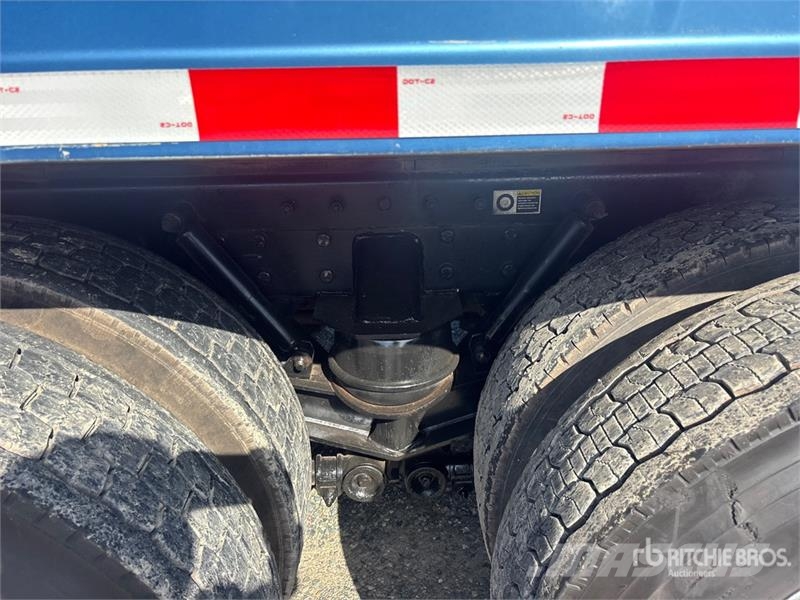 Peterbilt 340 Water bowser