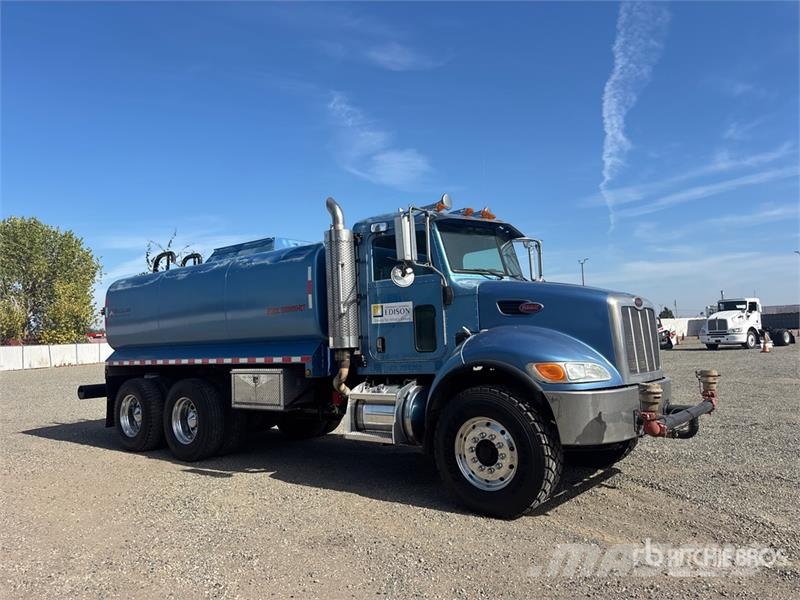 Peterbilt 340 Water bowser