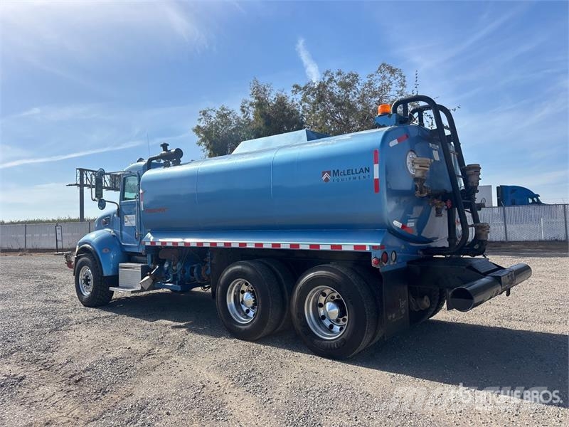 Peterbilt 340 Water bowser