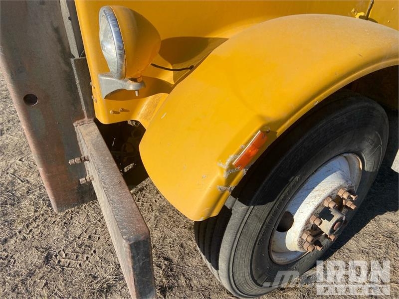 Peterbilt 348 Kiper tovornjaki