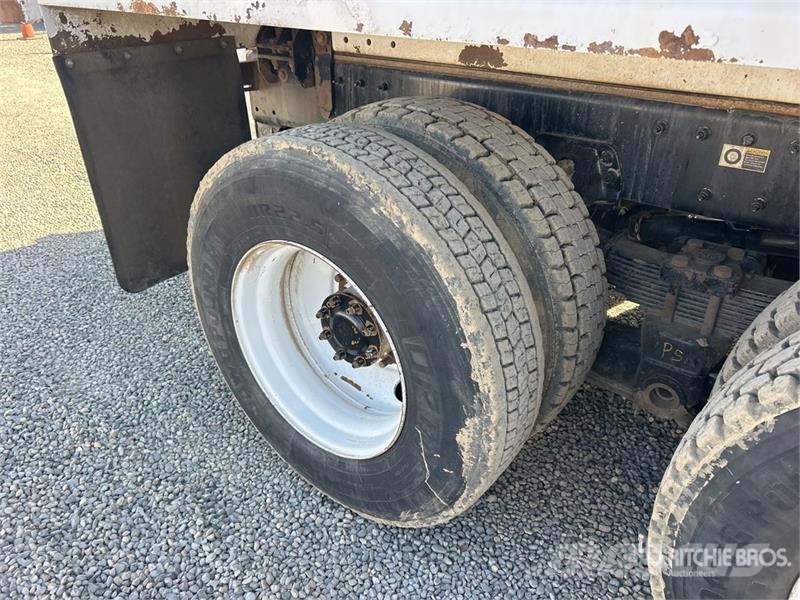 Peterbilt 348 Vesisäiliöautot
