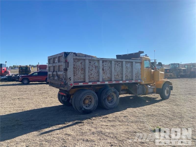 Peterbilt 348 Kiper tovornjaki