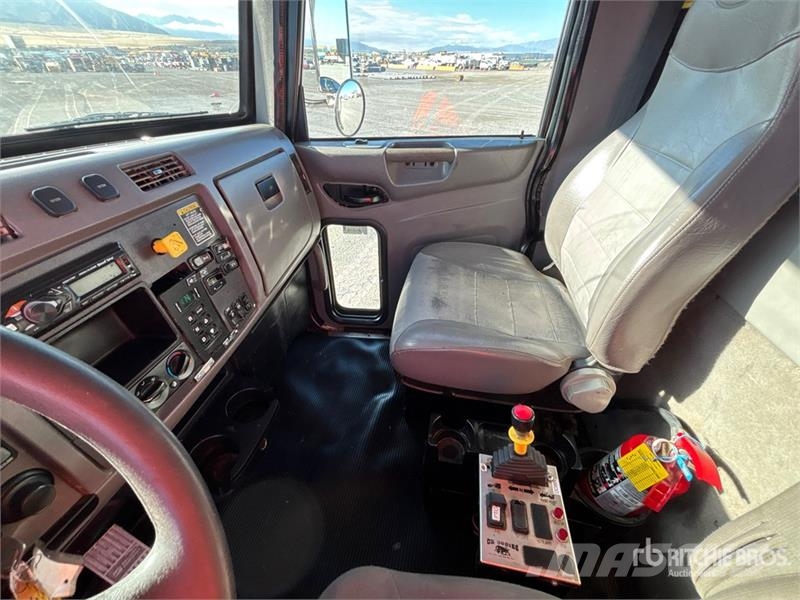 Peterbilt 348 Camiones bañeras basculantes o volquetes