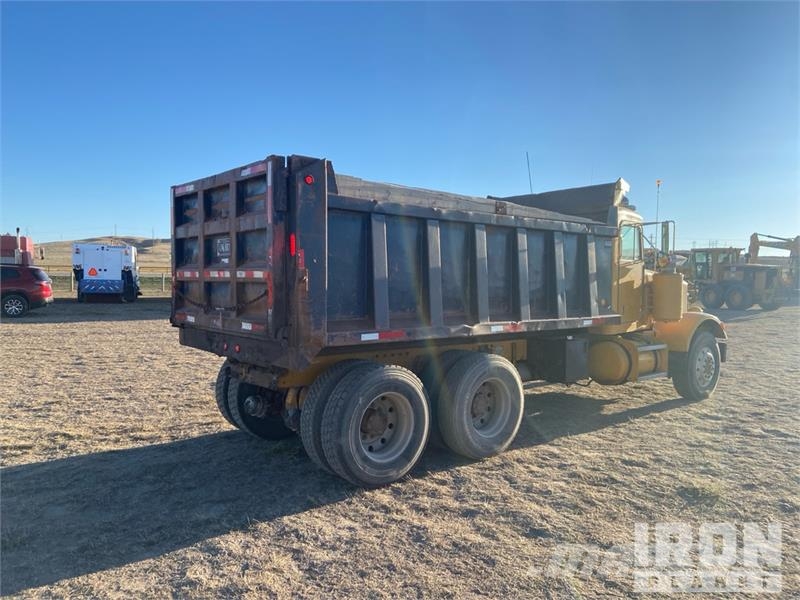 Peterbilt 348 Kiper tovornjaki