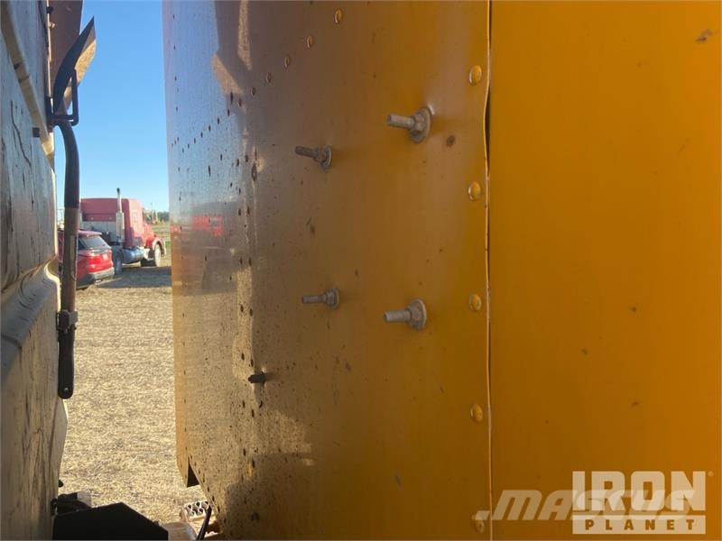 Peterbilt 348 Kiper tovornjaki