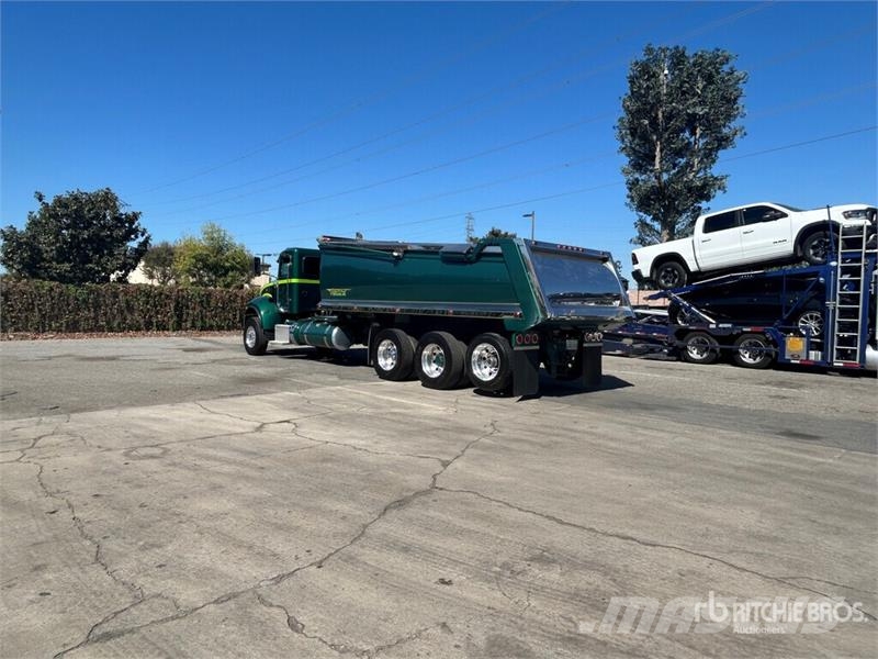 Peterbilt 348 Kiper tovornjaki