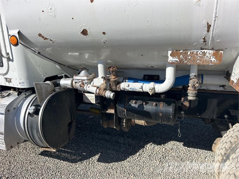Peterbilt 348 Vesisäiliöautot