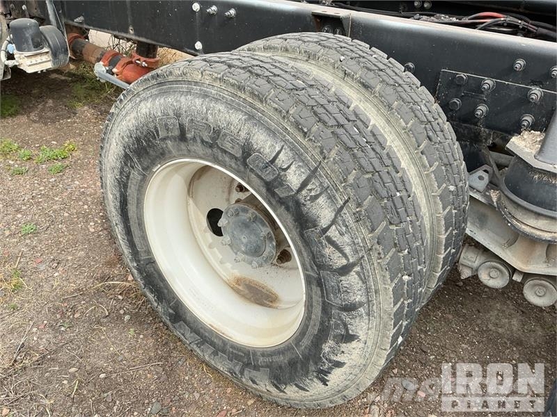 Peterbilt 348 6x4 Cab and Chassis Kabine i unutrašnjost