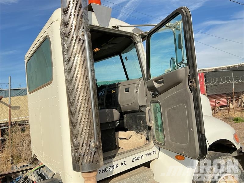 Peterbilt 348 6x4 Cab and Chassis Kabine i unutrašnjost