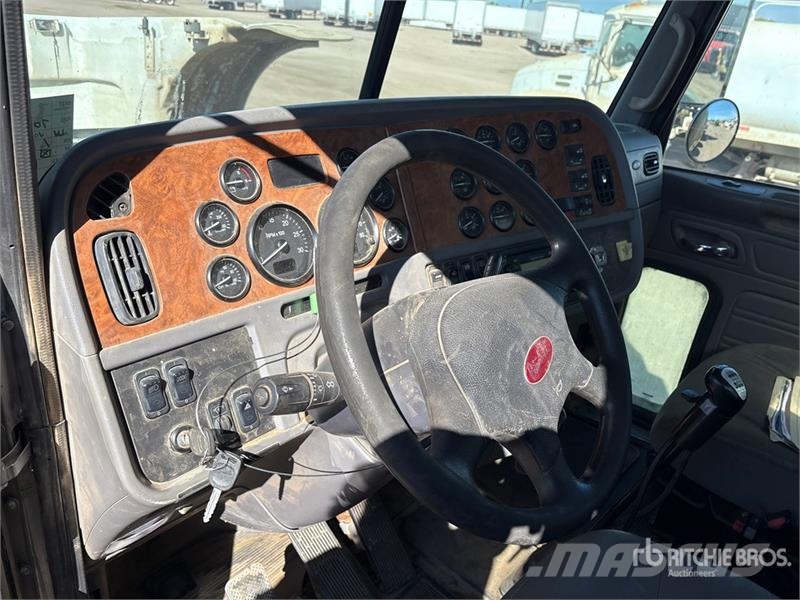 Peterbilt 357 Vlačilci