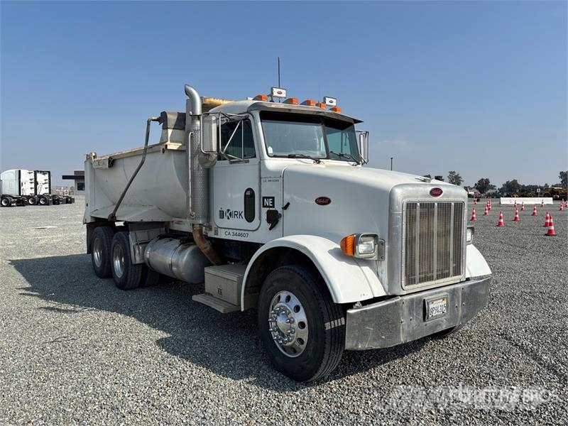 Peterbilt 357 Pašizgāzējs
