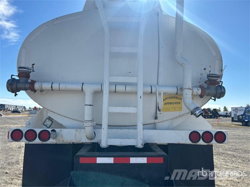 Peterbilt 357 給水車