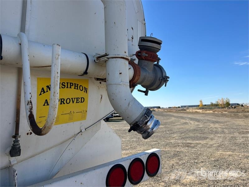 Peterbilt 357 給水車